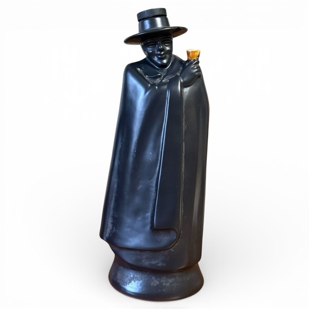 Vintage 1969 Wedgwood "Sandeman Don" Decanter Made In England Black